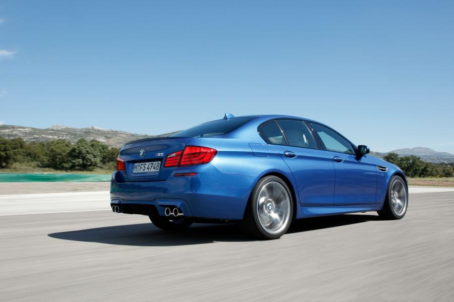  BMW M5 2012 года  (фото 273 из 319)